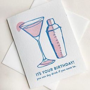 Dia de beber aniversário - Cartão de aniversário com impressão tipográfica