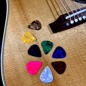 Asorted 50 Pack of Guitar Picks