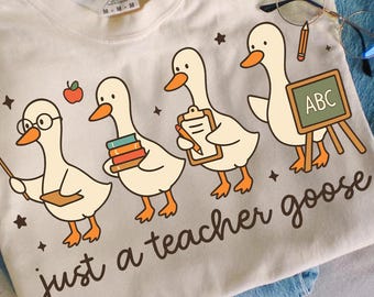 Leraar gans png, grappig schoolgans shirtontwerp, terug naar school png, leuk sublimatieontwerp klaslokaal, onderwijs png