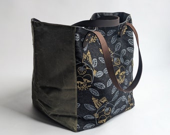 Large Forager Tote.  Shoulder Bag. Book Bag. Purse. Patterned Bag. Screenprinted Bag.