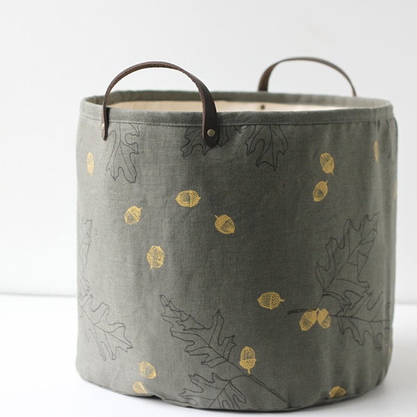 Reserved listing for Judithe - Medium Bucket - Oak & Acorn