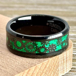 Tungsten Gear Ring with Green Carbon Fiber Inlay -  8mm Black IP Plated Tungsten carbide• Men’s Wedding Ring Band • Anniversary Ring • gift