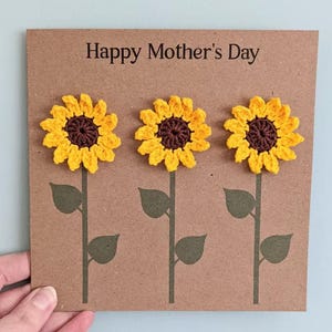 Biglietto all'uncinetto personalizzato fatto a mano per la festa della mamma, girasole, cotone
