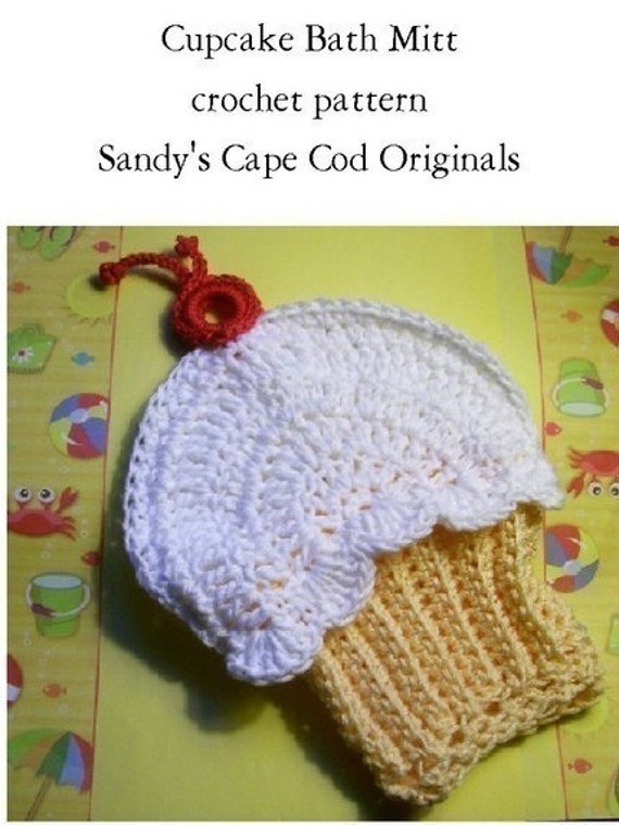 Puppet Mittens Cupcake