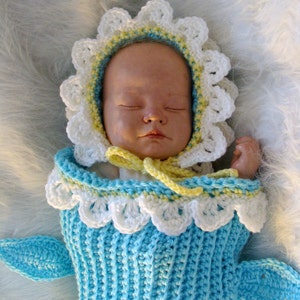 Daisy Cocoon and Bonnet Crochet Pattern 644pdf image 3