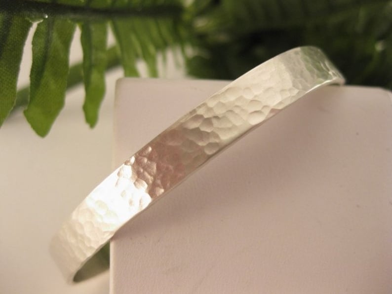 Free shipping to US locations Fits 6.5 to 7 inch wrist Hammered Sterling Silver Cuff Bracelet reduced rates to all other countries.