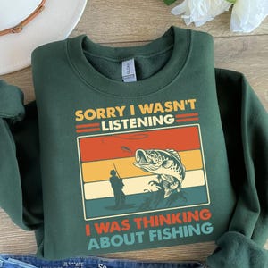 Przepraszam, że nie słuchałem, myślałem o łowieniu ryb Retro Fishing PNG - Zabawny projekt cyfrowy rybaka