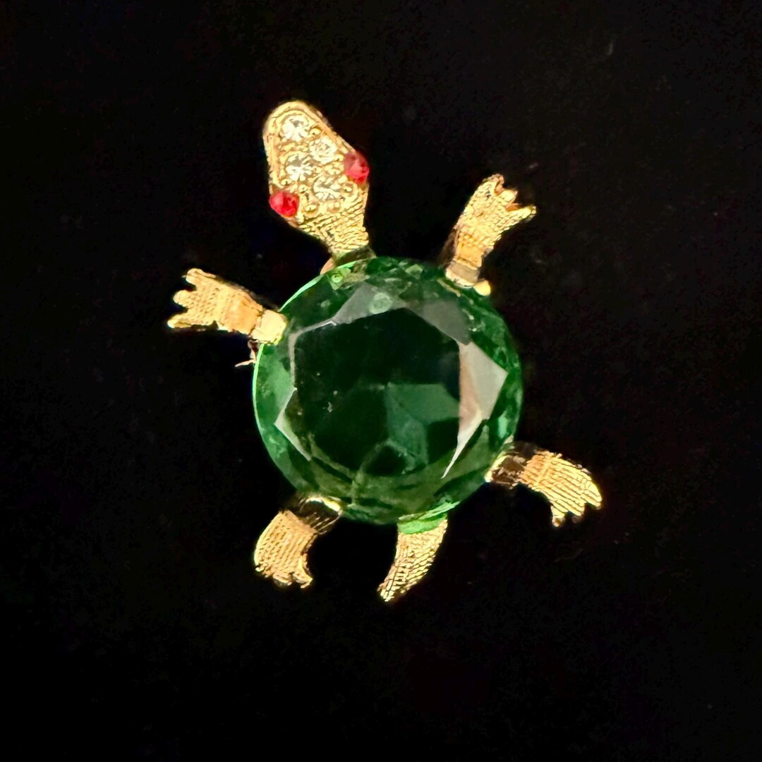 Crystal Back Turtle Vintage Dainty Emerald Green Crystal Turtle Figural Gold Tone Brooch - Etsy