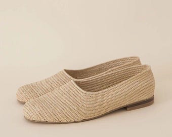Handgemaakte raffia ballerina's: Marokkaanse zomerstrandschoenen