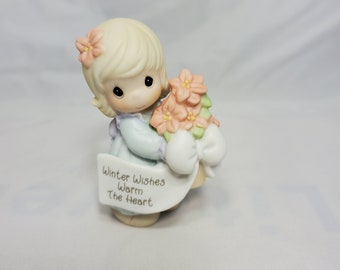 Precious Moments Winter Wishes Warm the Heart, Precious Moments Collectables, 2000