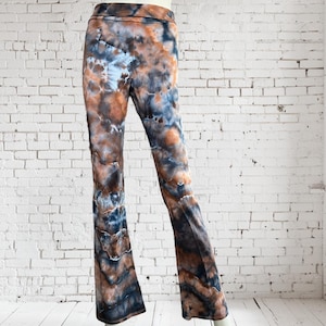 Geode Ice Dye Flared Leggings: High Waist Cotton Blend Yoga Pants