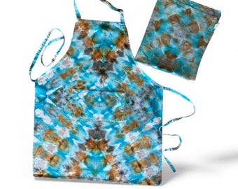 Turquoise Ice Dyed Apron and Tea Towel Set: Shibori Tie Dye Cotton