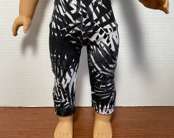 Leggings Capri con estampado de palmeras BK, negro, blanco y gris - Ropa de muñeca de 18 pulgadas se adapta a American Girl