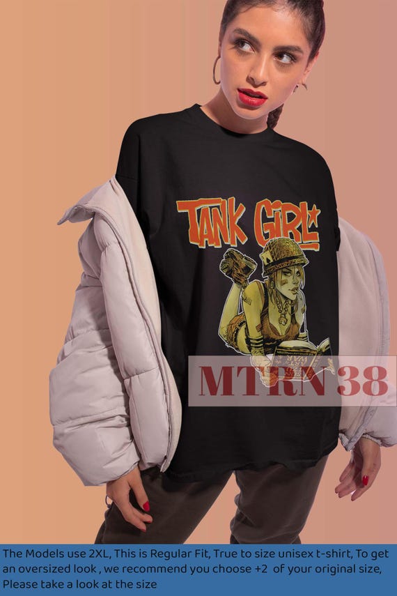 タンクガールTシャツ：レトロコミック風Tシャツ - Etsy 日本