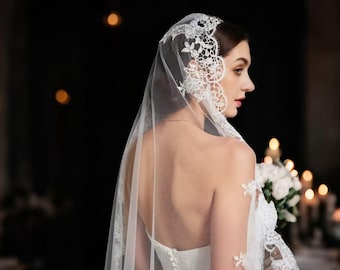 Lash Lace Mantilla Veil, Spanish Chantilly Lace Wedding Veil, Soft Eyelash Edge Bridal Veil, Custom Veil with Metal Comb