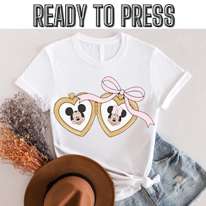 Maglietta con medaglione, fiocco con medaglione carino Dtf, Minnie Mickey Lover Dtf, carino Disneyworld adulto Dtf, Mickey Coquette Dtf, pronto per la stampa, trasferimento Dtf