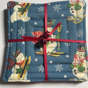 Handmade quilted holiday retro snowman coasters in blue | reversible coasters