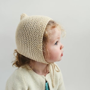 Bonnet Knitting Pattern // Bonnet Pattern // Knitting Patterns for Kids // Pixie Bonnet Pattern // Garter Bonnet