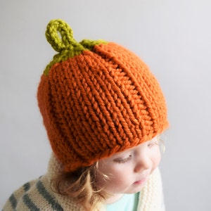 Pumpkin Hat Knitting Pattern // Pumpkin Hat Pattern // Knitting Patterns for Kids // Fall // Halloween // Thanksgiving