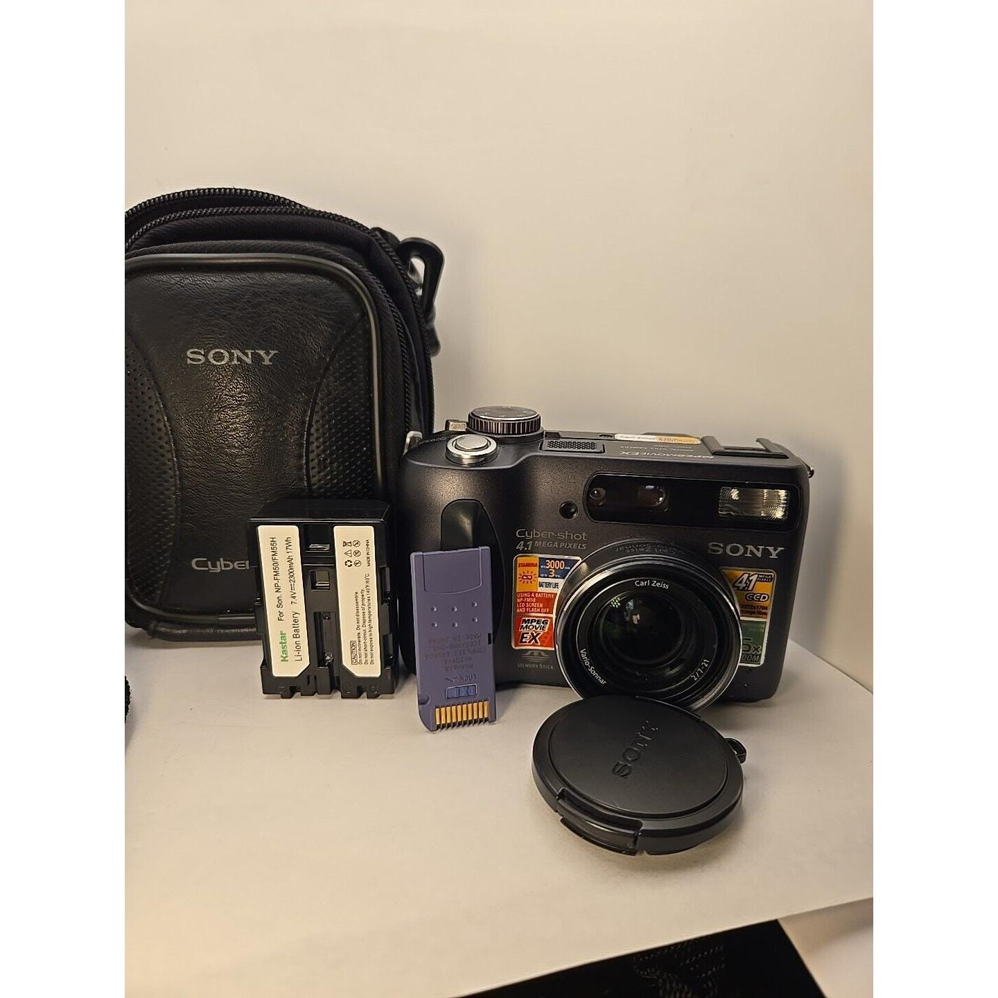 Sony Cyber-shot DSC-S85 4.0MP Digital Camera - Black W Sd & Battery [Tested]