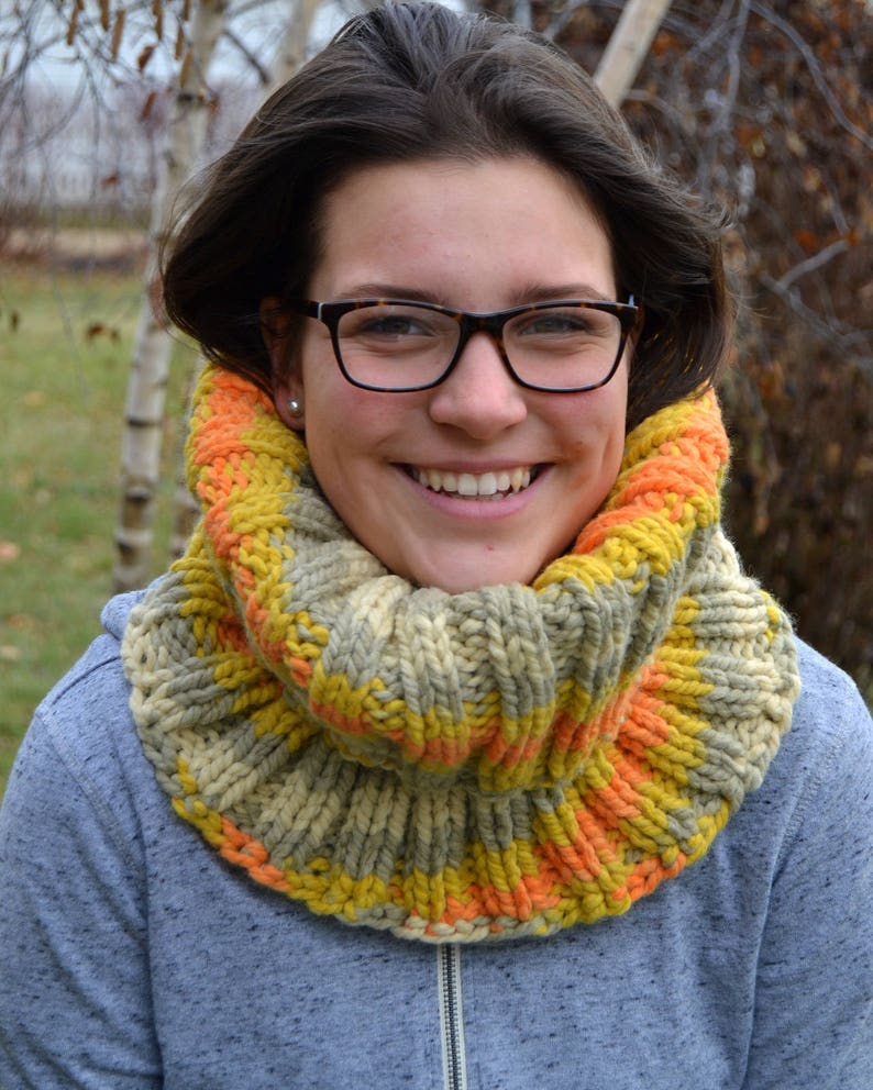 Knit Chunky Ribbed Cowl Infinity Scarf MARIGOLD Variegated Yellow ...