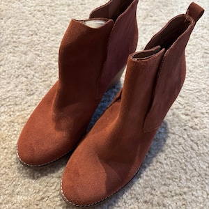 lucky boots canada