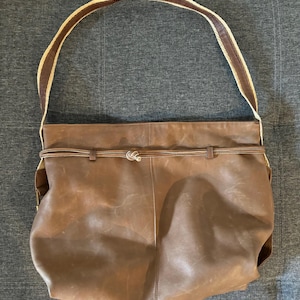 Rare Vintage Bottega Venetta Handbag in Brown Leather