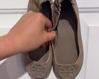 Used Tory Burch Gently Worn Grey on Grey Minnie Travel Leather Flat Shoes US Women’s Size 6.5