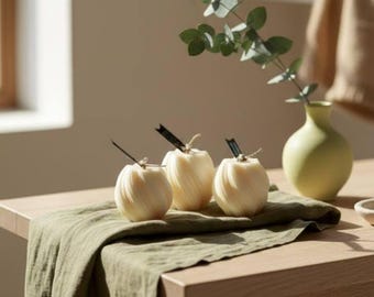 Gedrehte gerippte Sojakerze - Geschenk für Mama, Feiertagsdekorakzent