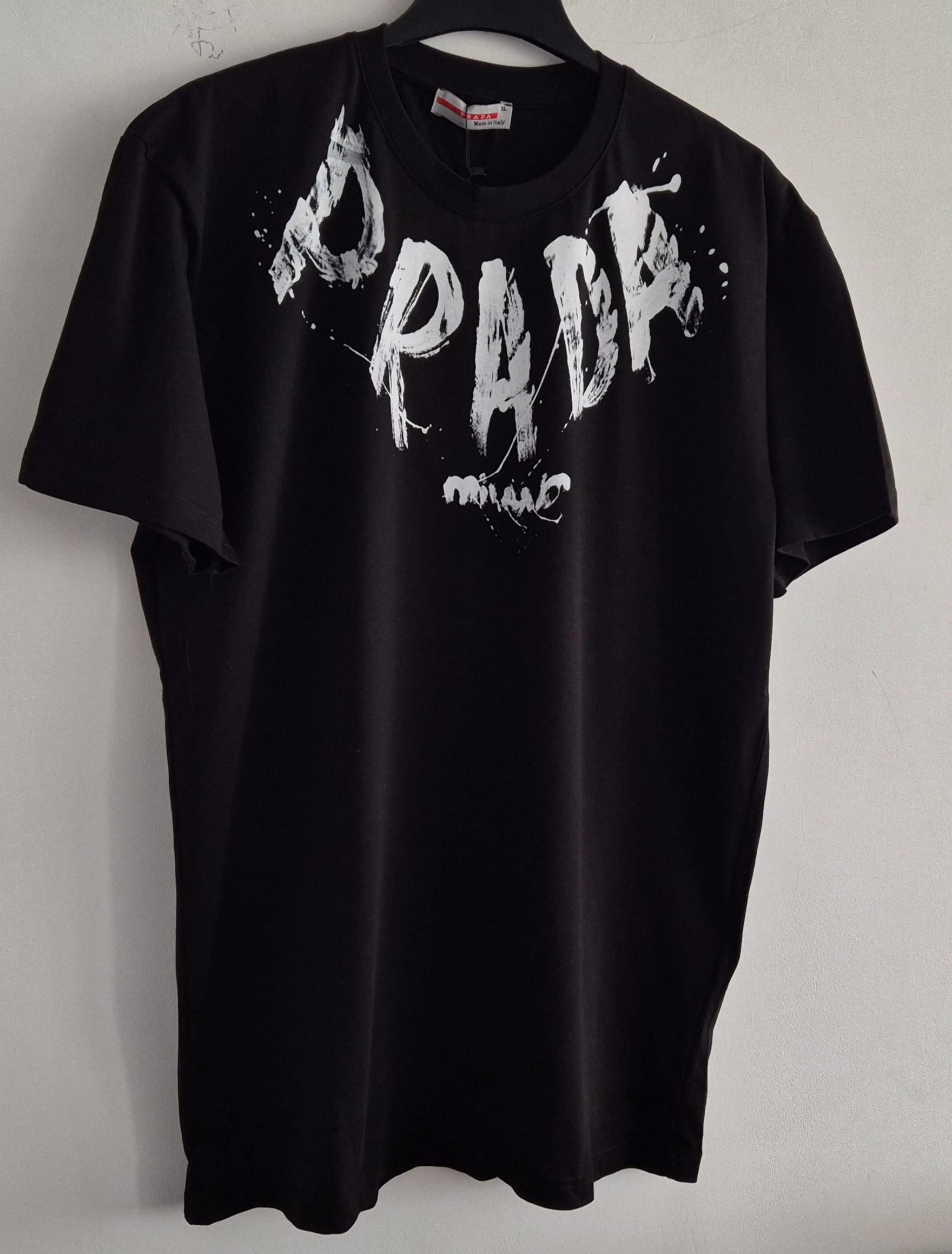 トップス 90s prada long tee (s) black 90s prada long tee (s) black