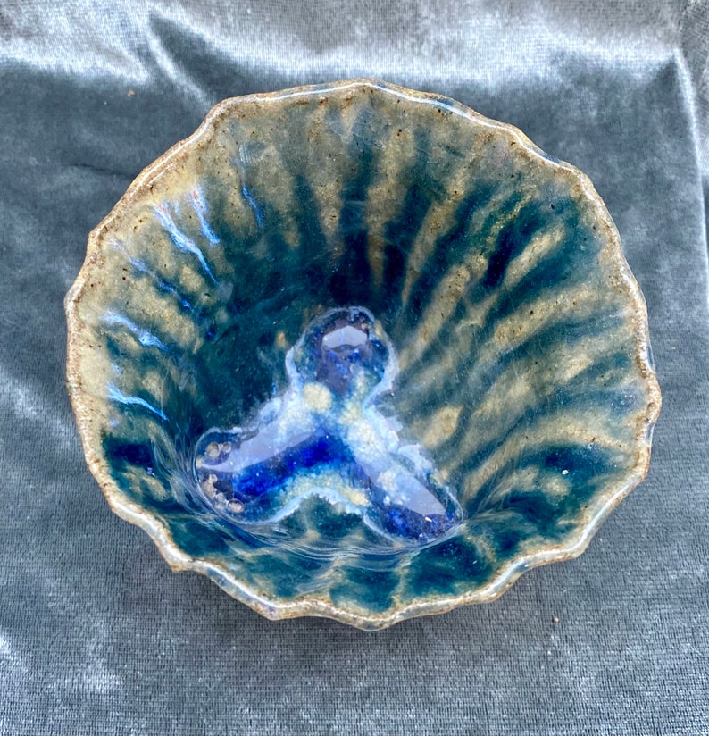 Sea urchin ceramic pot. Ocean inspired hand pinched pottery bowl. Ice cream bowl. Fine pottery. Coastal décor. image 6