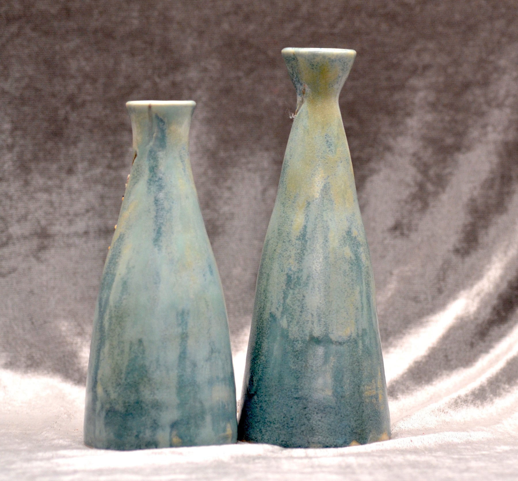 Handmade Studio Art Pottery Wax Resist Blue Glaze Jar With Lid 6