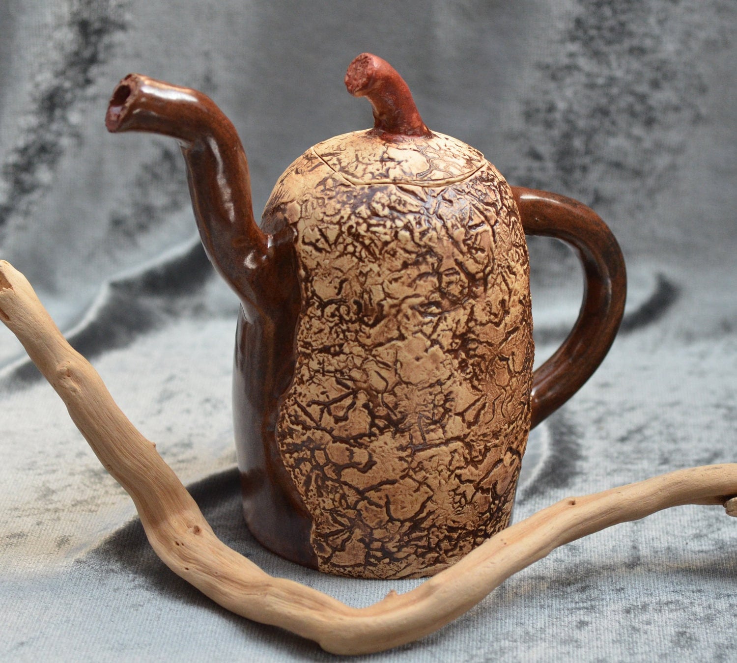 Handcrafted stone teapot with Juniper wood handle is like an artwork –  ECOIST