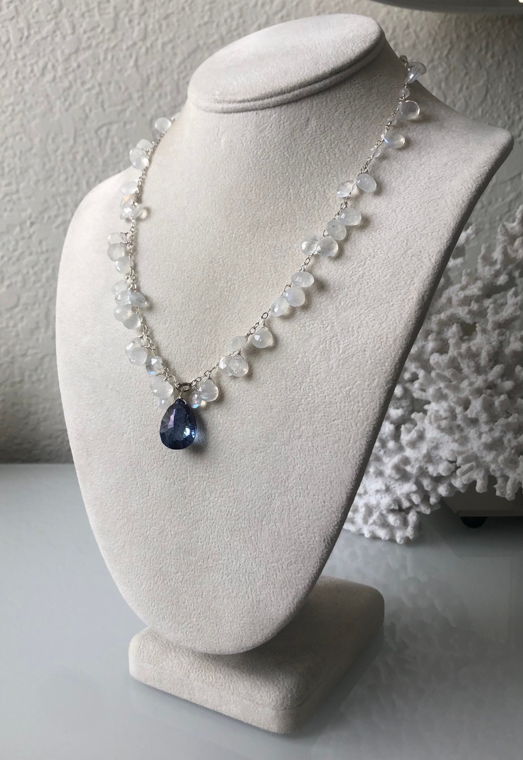 Blue quartz teardrop lariat