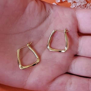 Twisted Square Hoop Earring| Small Huggie hoop earrings Hypoallergenic Stainless Steel Gold Plated Hoop earrings | Minimalist Gift for Her