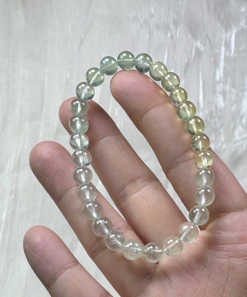 Refreshing Handmade Icy 6mm Natural Gradient Yellow and Green Prehnite Bracelet/Gemstone Bracelet/Crystal Bracelet bild 10