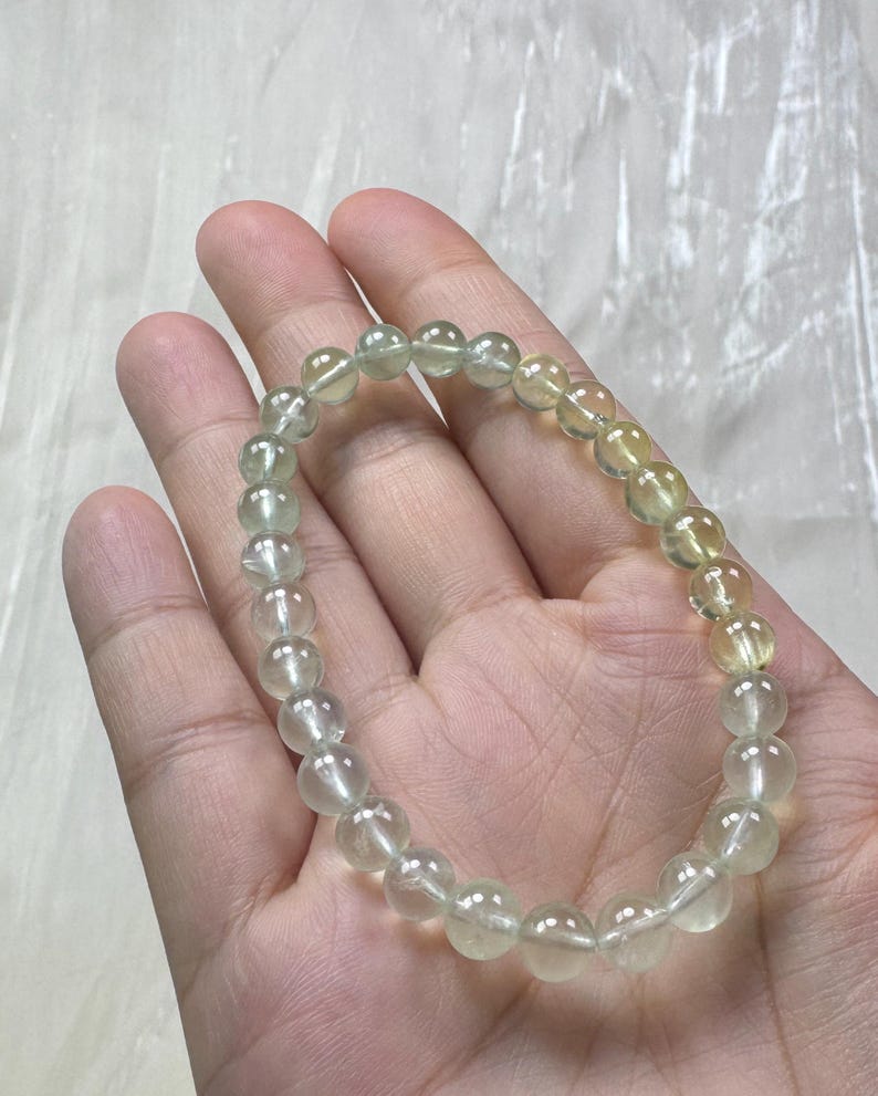 Refreshing Handmade Icy 6mm Natural Gradient Yellow and Green Prehnite Bracelet/Gemstone Bracelet/Crystal Bracelet bild 12