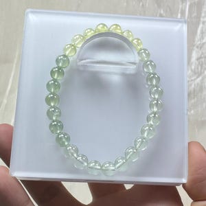 Refreshing Handmade Icy 6mm Natural Gradient Yellow and Green Prehnite Bracelet/Gemstone Bracelet/Crystal Bracelet bild 9