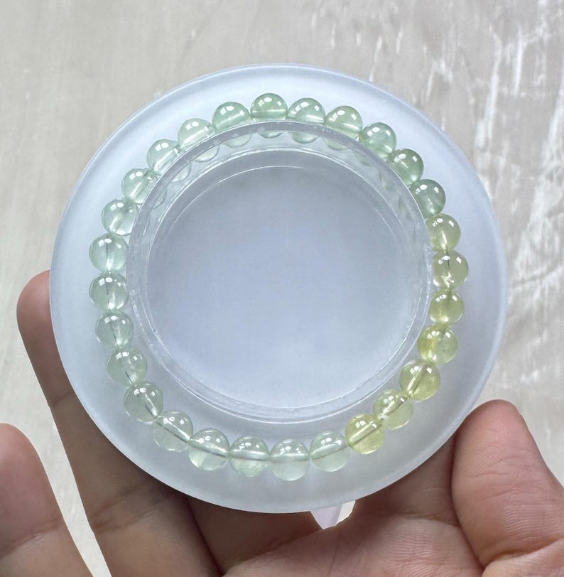 Refreshing Handmade Icy 6mm Natural Gradient Yellow and Green Prehnite Bracelet/Gemstone Bracelet/Crystal Bracelet bild 7