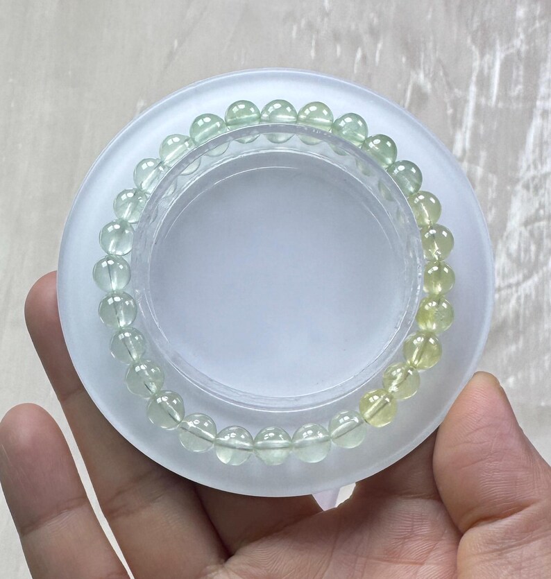 Refreshing Handmade Icy 6mm Natural Gradient Yellow and Green Prehnite Bracelet/Gemstone Bracelet/Crystal Bracelet bild 3