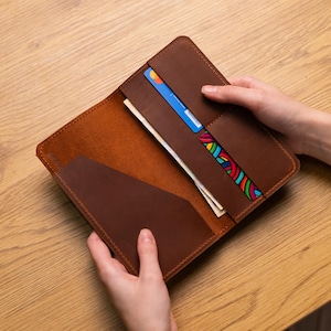 Porta libretto degli assegni in pelle per uomo, Portafoglio per assegni in pelle personalizzato, Porta libretto degli assegni con scomparti per carte, Portafoglio per libretto degli assegni personalizzato