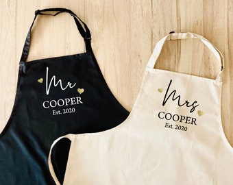 Couples Set of 2 Aprons - Personalised 2nd Wedding Anniversary Gift - Mr & Mrs -  Custom married name est year