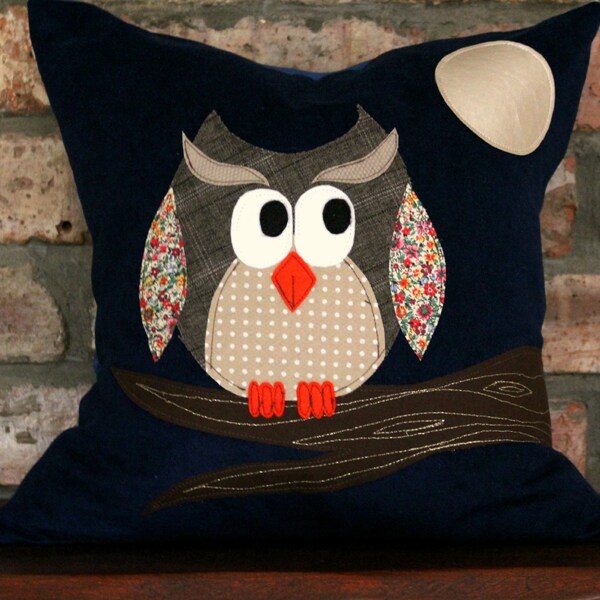 SALE - Cute Wise Night Owl Novelty Cushion cover