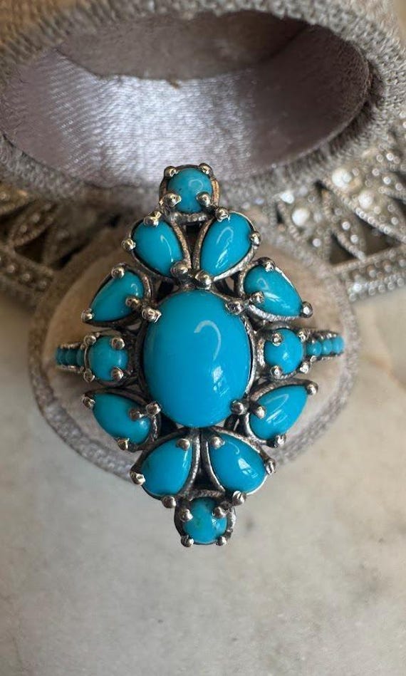 Silver Sleeping Beauty Floral Design Ring