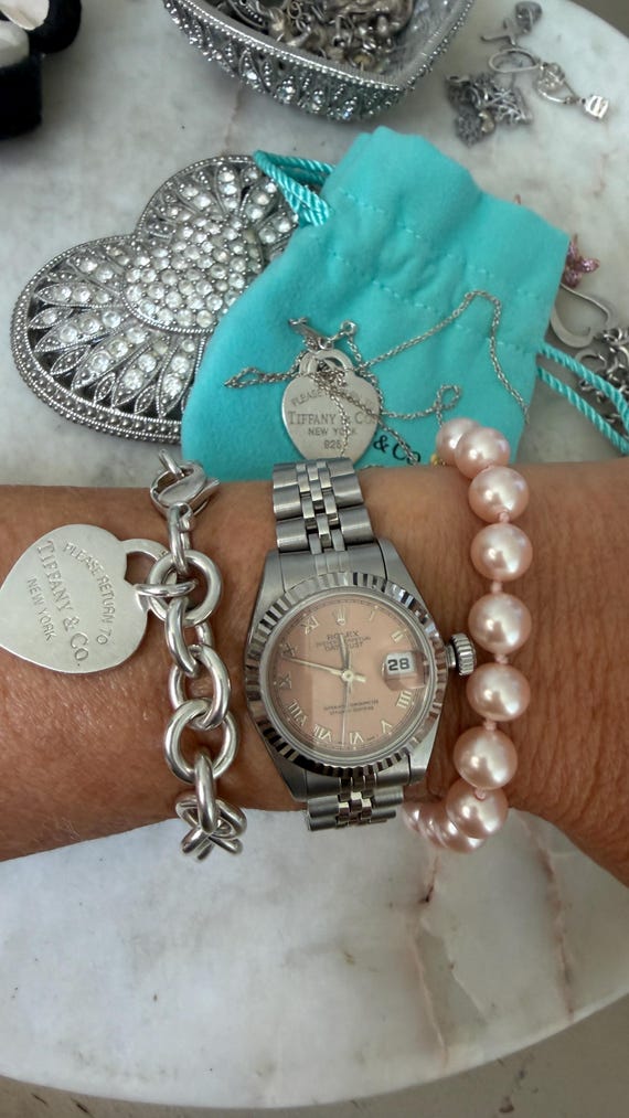 Rolex Ladies Datejust 26mm Salmon Pink Dial 18K White Gold Bezel Jubilee Watch