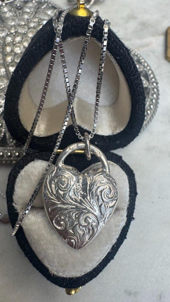 Vintage Silver Antique Heart Pendant Necklace