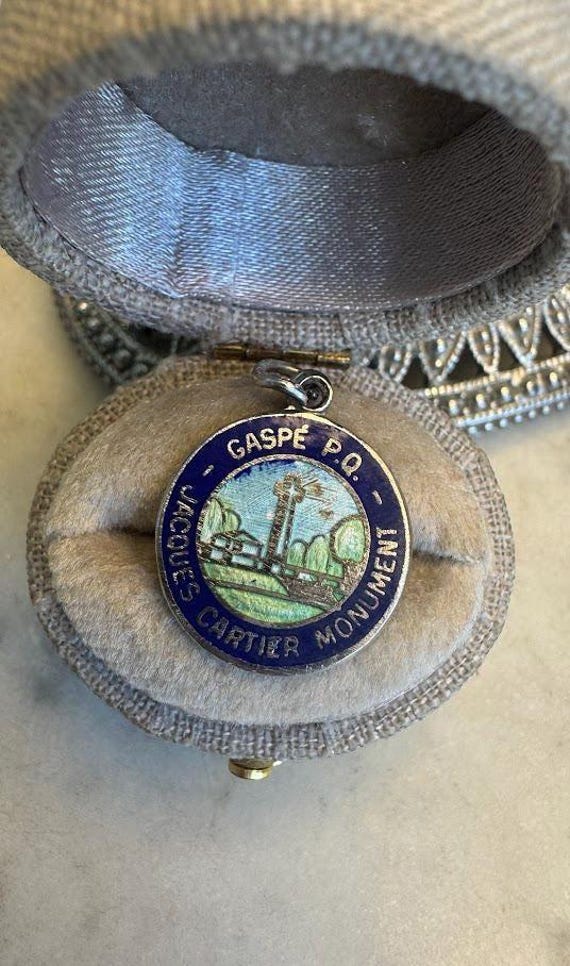 Vintage Silver Quebec Canada Charm