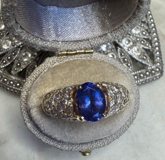 Vintage Gold Tanzanite & Diamond Ring