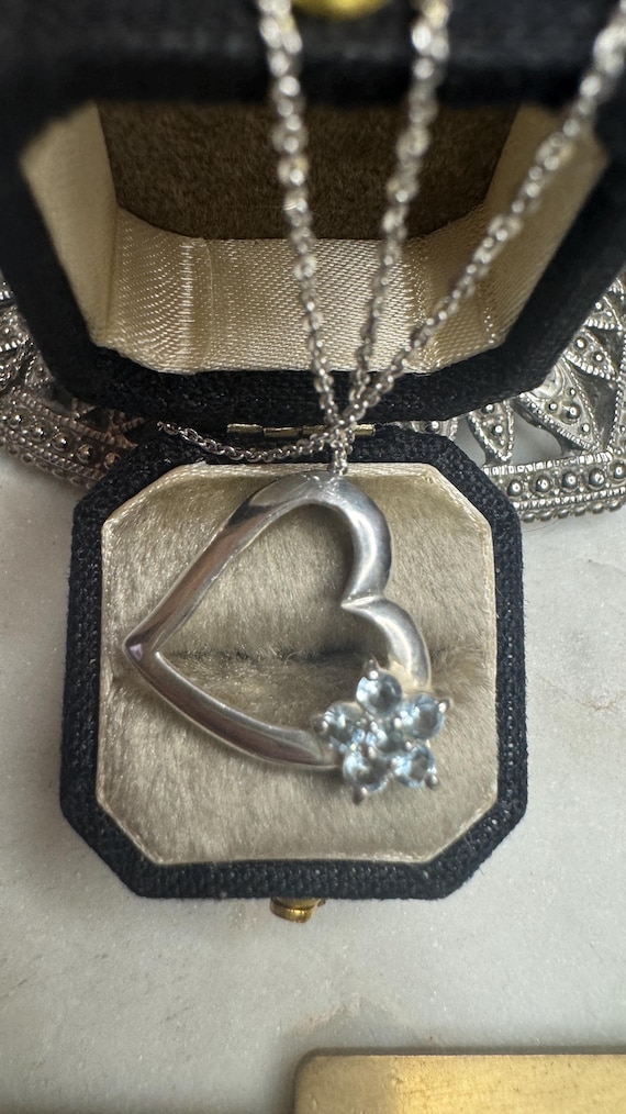 Vintage Silver Heart Pendant Necklace