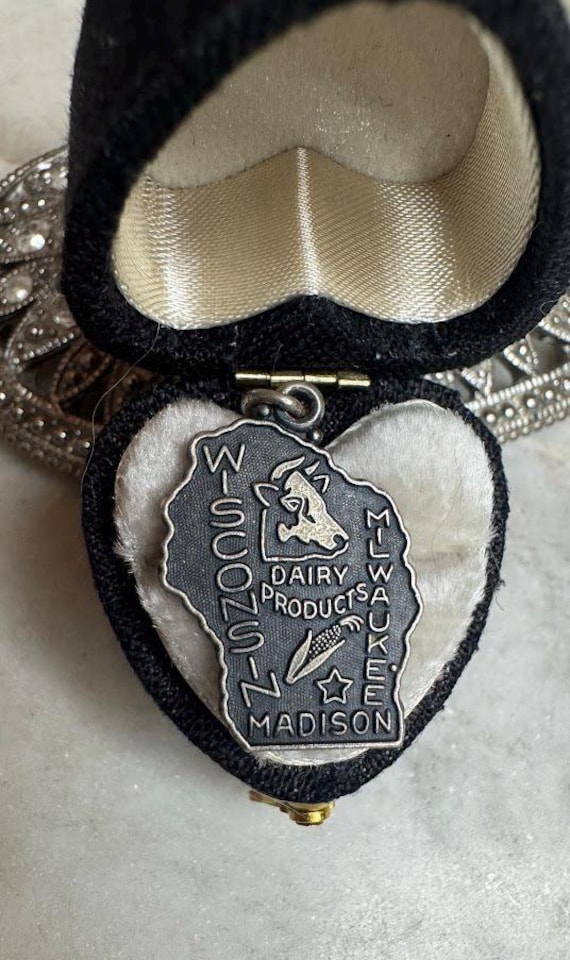 Vintage Silver Wisconsin State Charm